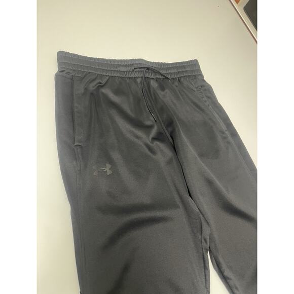 Under Armour Women’s Large OutRun The Storm Black Reflective Athletic Track Pant - Picture 5 of 15